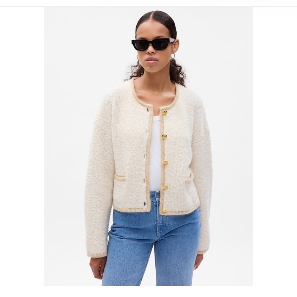 GAP Wool Blend Boucle Cropped Sweater